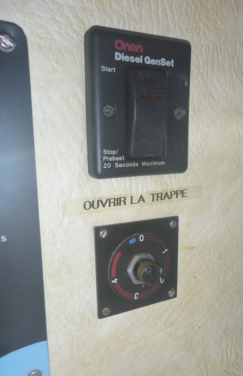  Amel Super Maramu 2000 Espar D5LC Changing Switch 