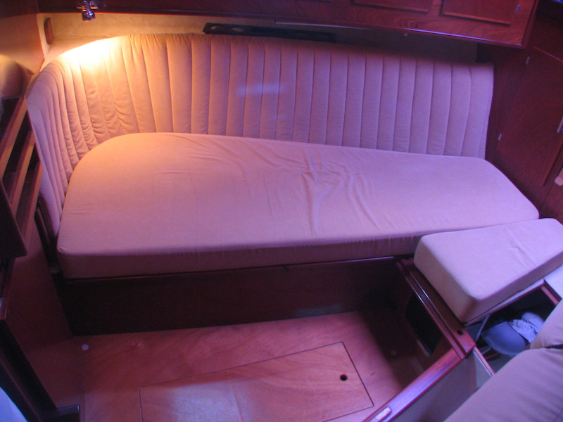  Amel Super Maramu 2000 Forward Cabin 