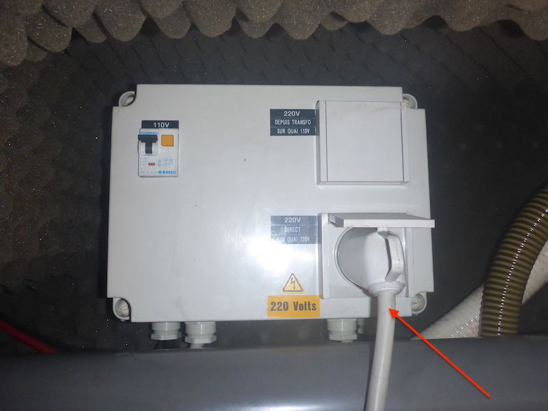  Amel Super Maramu 2000 Galvanic Isolator Installation 